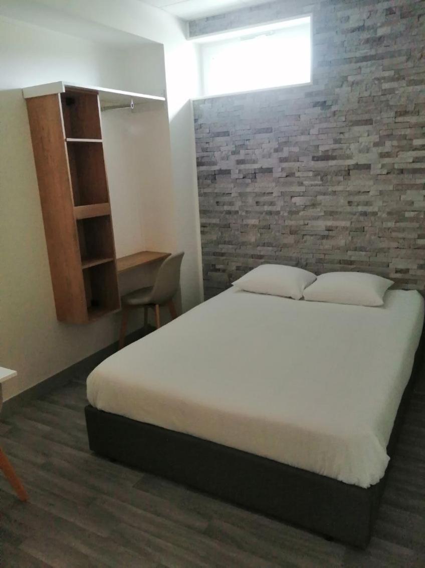 Appartel 76 Chambres Rouxmesnil-Bouteilles Zewnętrze zdjęcie